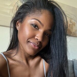 Meet your Posher, Luanna